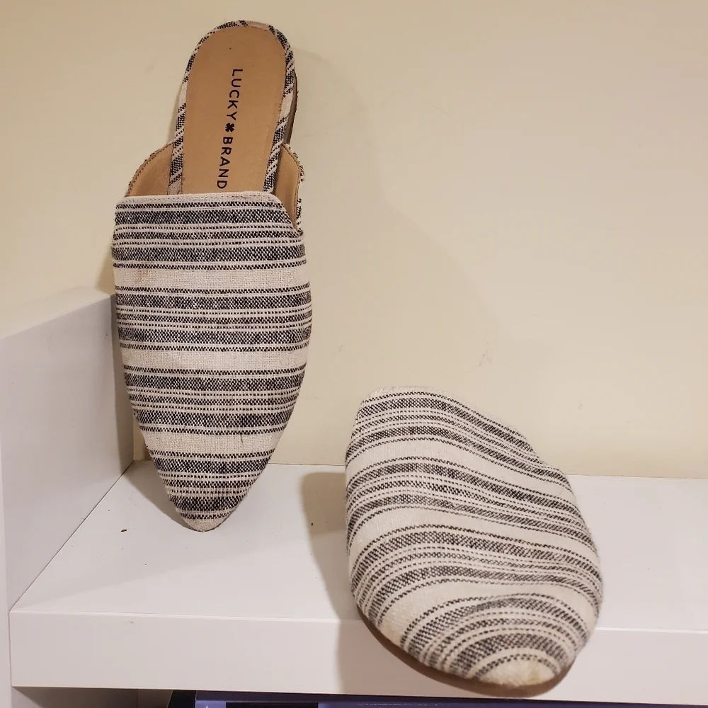 Lucky brand flat slip on  shoes size 7